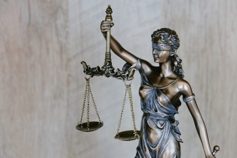 Zajęcie wierzytelności przez komornika
